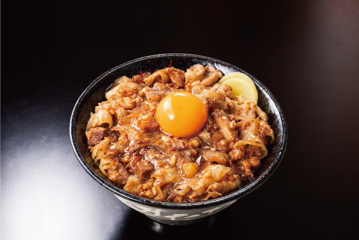ごってり&ldquo;肉汁油&rdquo;すた丼　850円(税込)