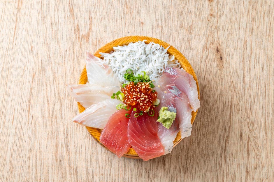 出世魚・5種桶丼
