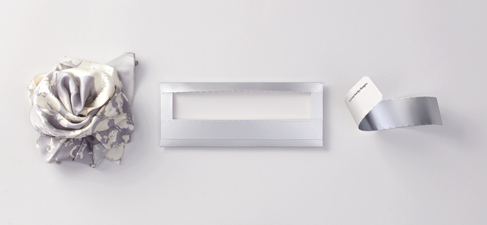 ※2色の中からお好きな1点をお選びいただけます。 