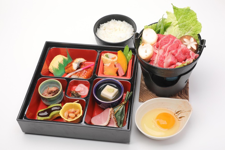 ▲峰道レストラン&展望台でのお食事(イメージ)