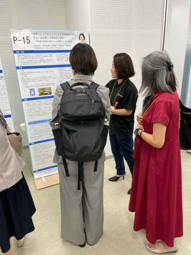 日本咀嚼学会で研究成果の様子