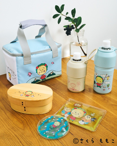 クーラーバッグ	&yen;3,490(税込) ペットボトルホルダー 600ml 	&yen;2,200(税込) ペットボトルホルダー 350ml	&yen;1,890(税込) 保冷剤L	&yen;880(税込) 保冷剤S	&yen;770(税込) わっぱお弁当箱	&yen;4,488(税込)