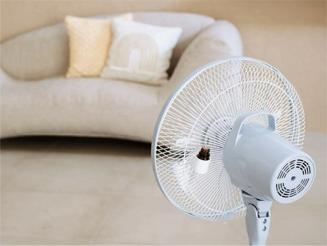 &ldquo;使うたびにリラックス&rdquo;アロマホルダー装着イメージ