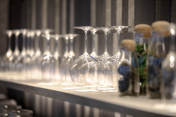 アルコールを含むお飲み物はチャージフリー