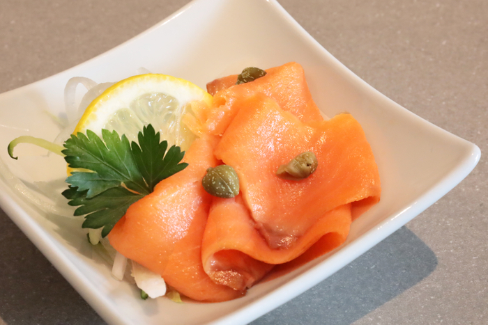 スモークサーモン