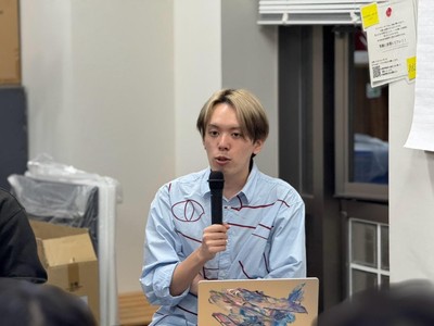 講演する株式会社StudioStark代表取締役の平 翔馬さん 講演する株式会社StudioStark代表取締役の平 翔馬さん