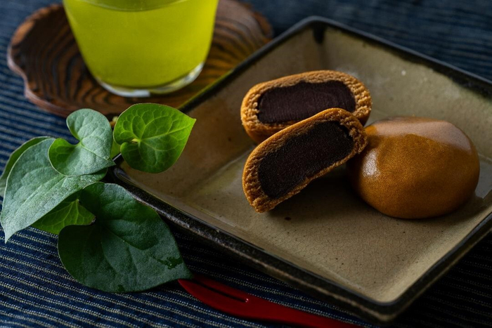 四代目 熱海温泉 毒饅頭