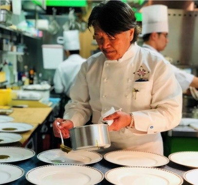 オーナーシェフ　坂井宏行