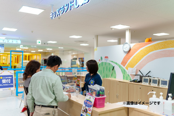 親子で夢中になるユニークでスペシャルな室内遊園地
