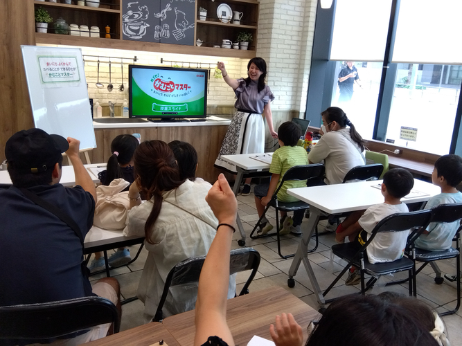 押上駅前店「ロッテコラボイベント　親子で学ぼう&rdquo;食べること&rdquo;&rdquo;噛むこと&rdquo;のお話」