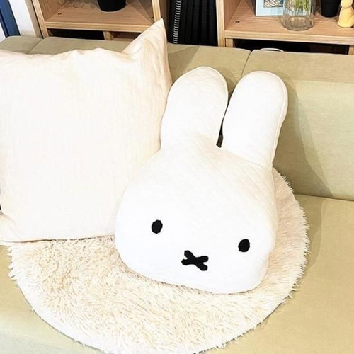 ミッフィーのシンプルなホワイトのインテリア