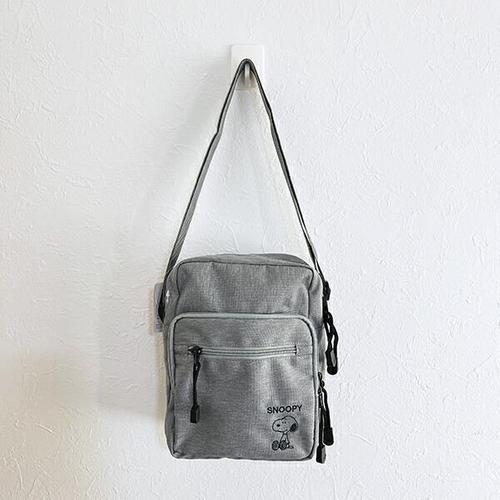 スヌーピーのショルダーバッグ