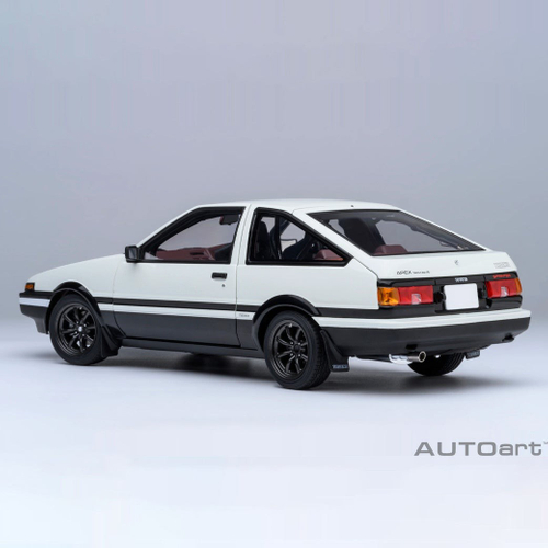 ミニカー AUTOart 1/18スケール トヨタ スプリンター トレノ (AE86) 「頭文字D」