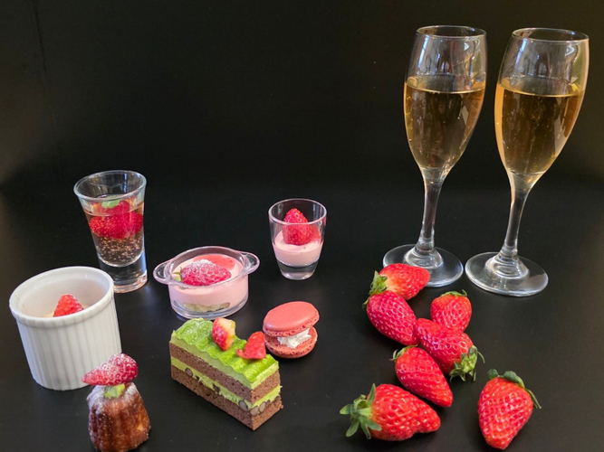 「いちごとスパークリング～お日にち限定ディナービュッフェ～」　イメージ