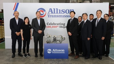 インド・チェンナイ工場生産 アリソン1000シリーズ(TM) ・2000シリーズ(TM) 累計出荷台数10万台記念式典