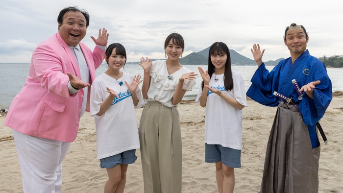 左から 大鶴肥満(ママタルト)・石田みなみ(STU48)・川上夏子アナウンサー・工藤理子(STU48)・お侍ちゃん