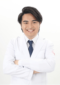 まゆりなclinic名古屋栄 院長　加藤 成貴