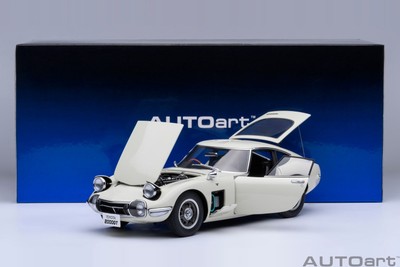 オートアート社製トヨタ 2000GT 1967