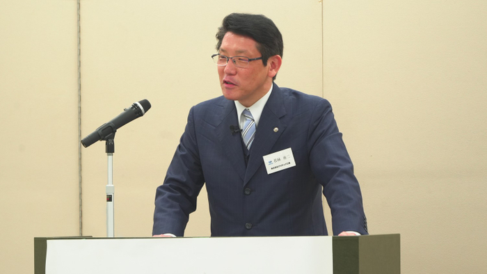 第31期 経営計画を発表する代表・若林