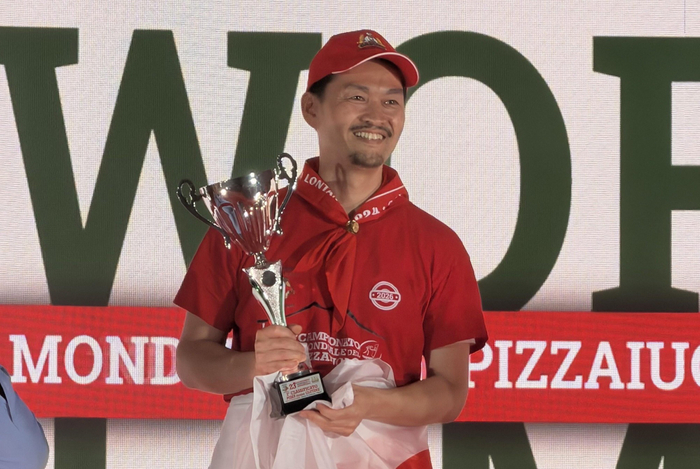 2部門で同時入賞した「PIZZERIA ICARO」オーナーシェフの中西氏