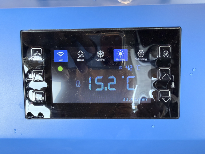 42℃(45℃)まで水の加温が可能