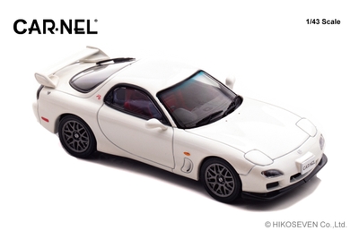 1/43 マツダ RX-7 Type RZ (FD3S) 2000 Snow White Pearl Mica：右前