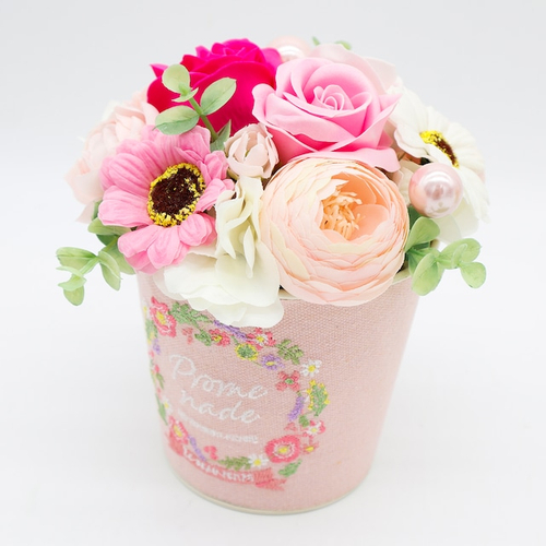 ソープフラワーのsweetなアレンジメント&yen;3,300 税込