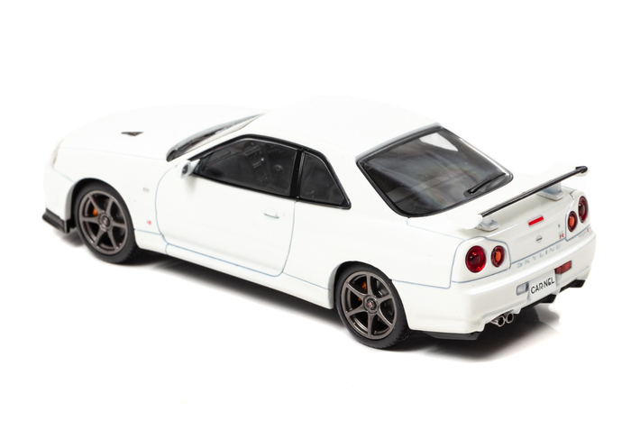 VspecII Nur 2002 White pearl：左後