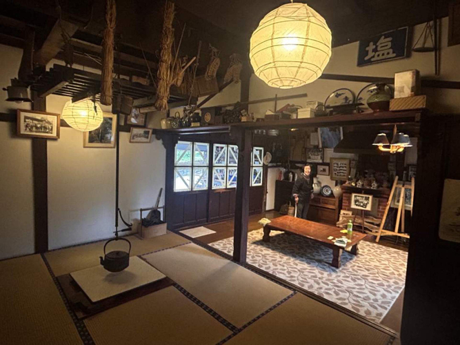 昔ながらのお手玉作りと、囲炉裏かこんで会津の郷土料理「こづゆ」作り