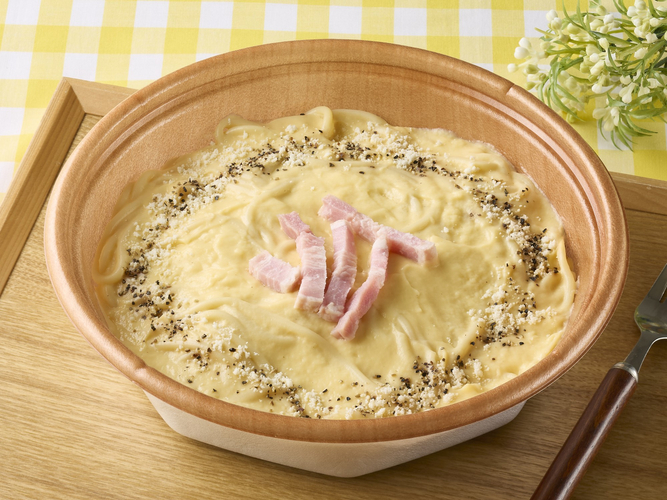 大盛　たまごのコク！カルボナーラ　通常　イメージ