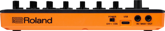 『T-8』リア・パネル