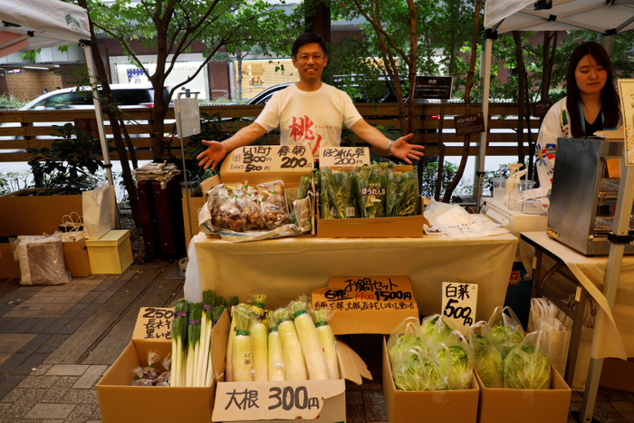 昨年の「ふくしまマルシェ」の様子・生産者も来阪