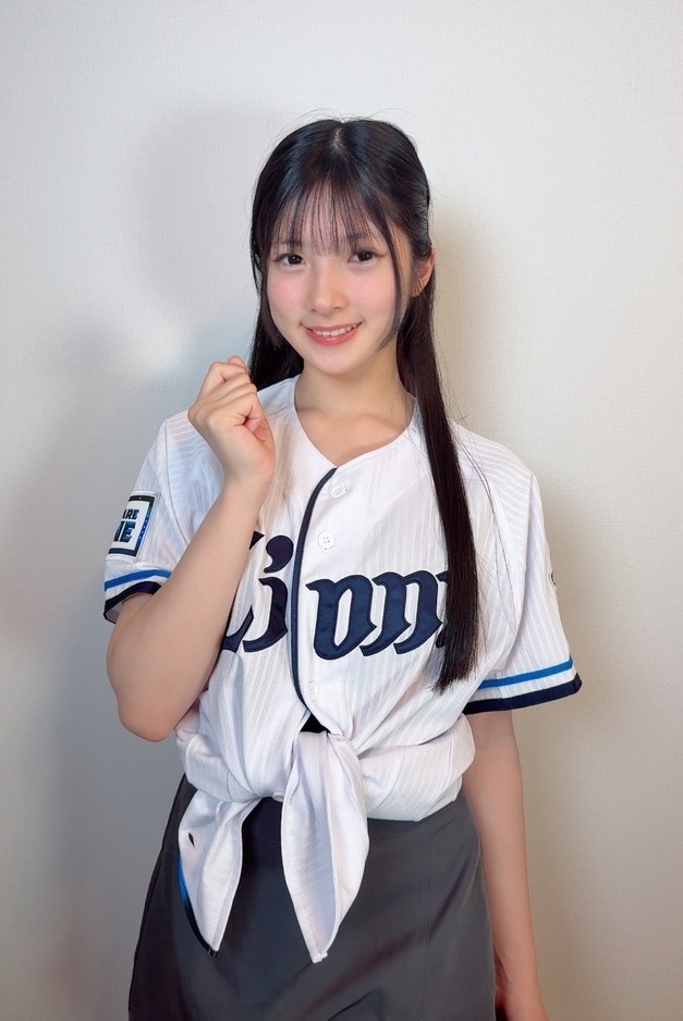 MIU｜史上最年少ラウンドガール