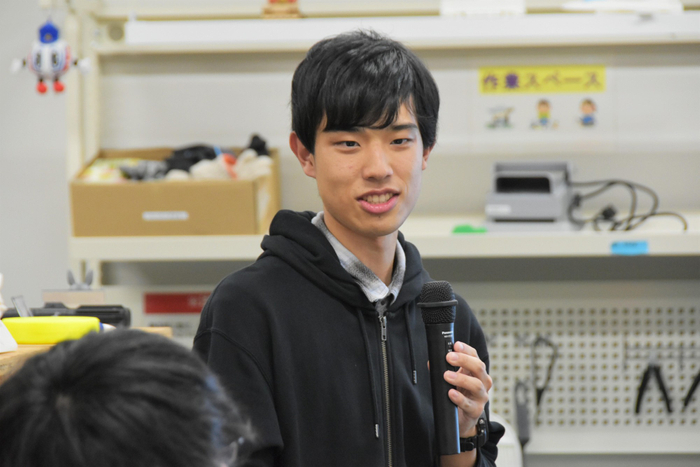 司会を務めた梶浦大和さん（都市情報学部1年）