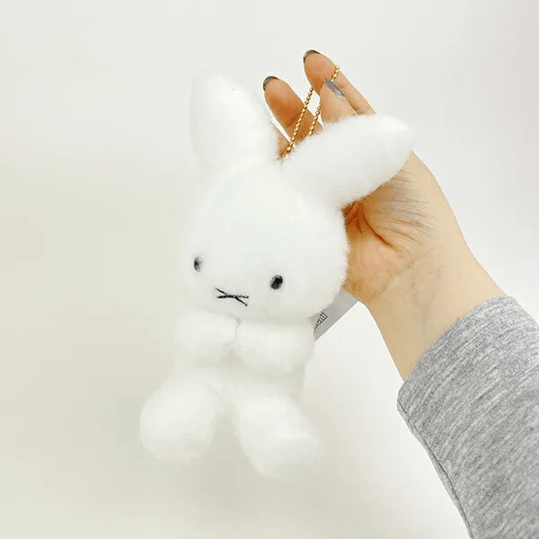ミッフィーのナインチェのぬいぐるみ
