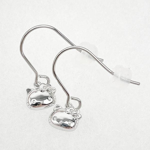 キティのアクセサリー