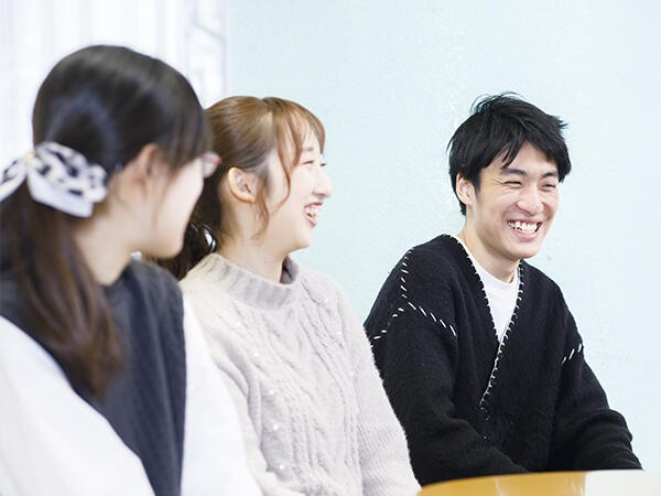 左から服部さん、諸戸さん、林さん