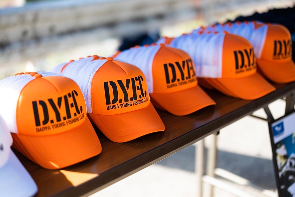D.Y.F.C_2