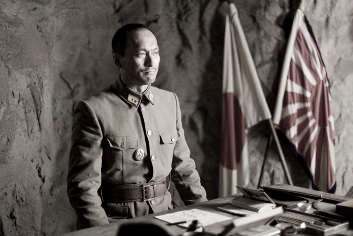 (C) 2006 Warner Bros. Entertainment Inc. and Dreamworks LLC. All rights reserved.