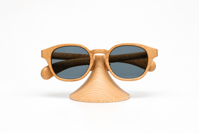 富士山型の檜眼鏡スタンド