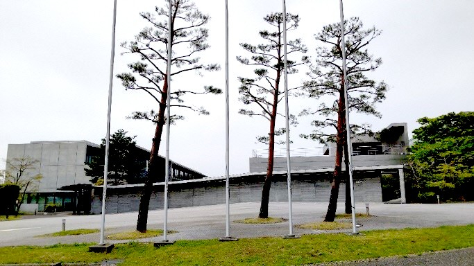 多摩市の企業誘致条例で多摩市に立地した事業所例　SCSK株式会社（2007年）（画像提供：SCSK株式会社）