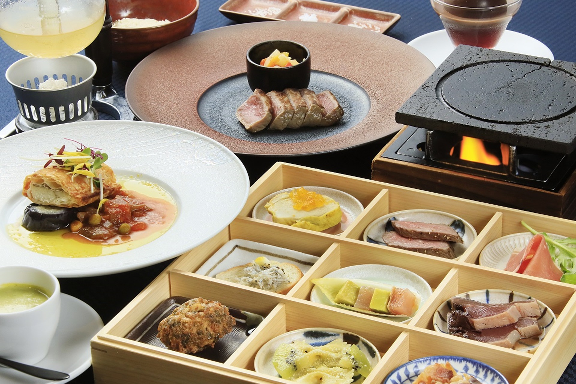 オープンキッチンの鉄板ダイニングで愉しむ＜お食事＞