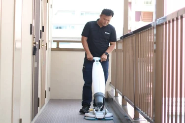 新サービス「日常清掃プラス」をリリース　 日常清掃に自動床洗浄機を導入して品質を飛躍的に向上 米国発の清掃フランチャイズ事業「ダイキチカバーオール」