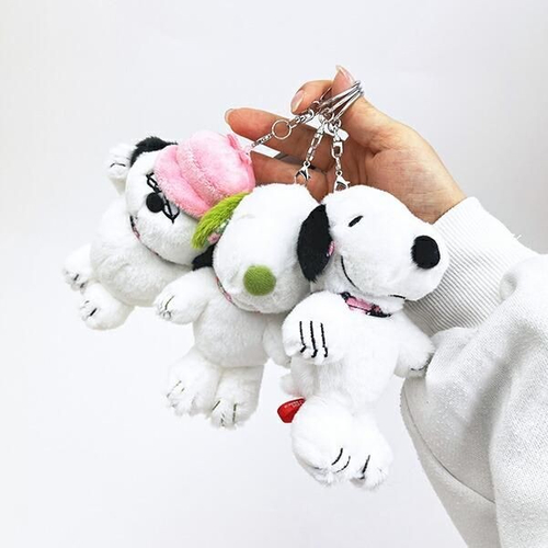 スヌーピーのぬいぐるみキーホルダー