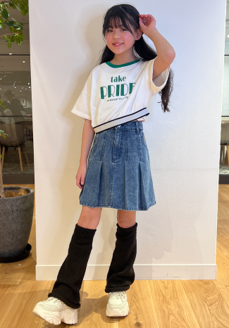 ミニスカートと合わせても可愛い！