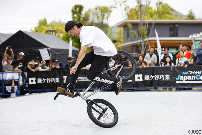 BMX競技風景