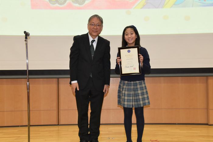 天野教授特別賞の石野由依子さん