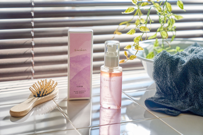 ＆wakanスカルプエッセンス　CLEAR