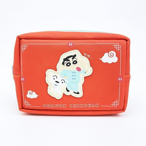 しんちゃんの合皮ワッペン風ポーチ