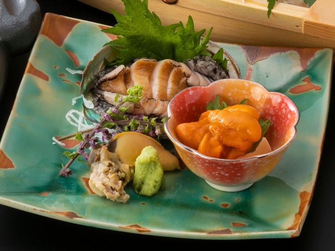 あわびの造り＆ウニの造り/一例